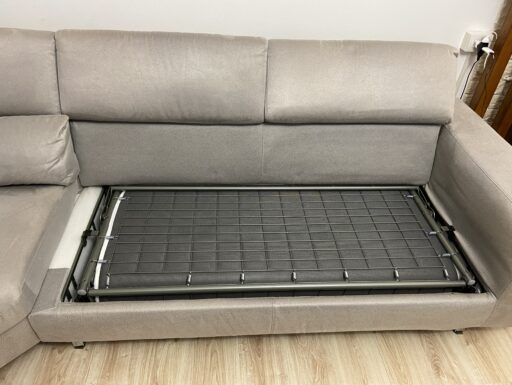 Divano letto + una seduta elettrica , marca poltrone sofà,