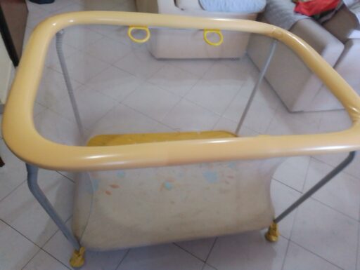 Passeggino, culla, ovetto e box