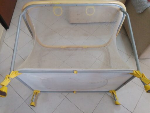 Passeggino, culla, ovetto e box