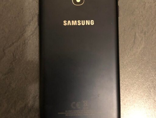 Samsung Galaxy J3 (2017) - Perfetto (senza accessori)