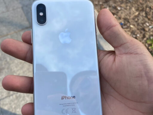 iPhone X