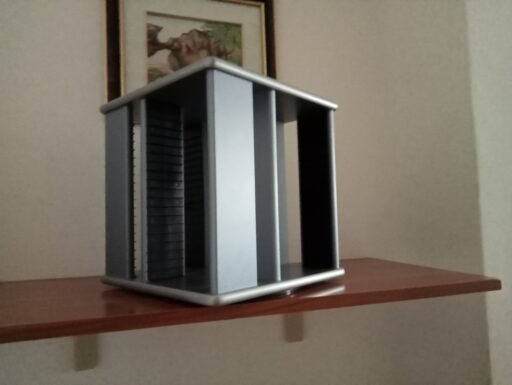 Giostra porta CD girevole