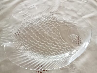 Piatto per servire il pesce