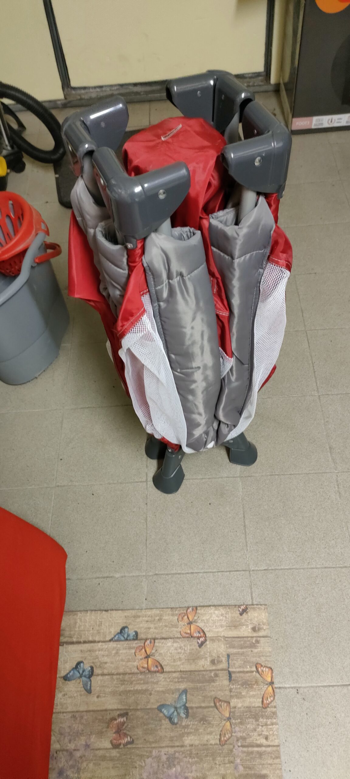 Lettino richiudibile