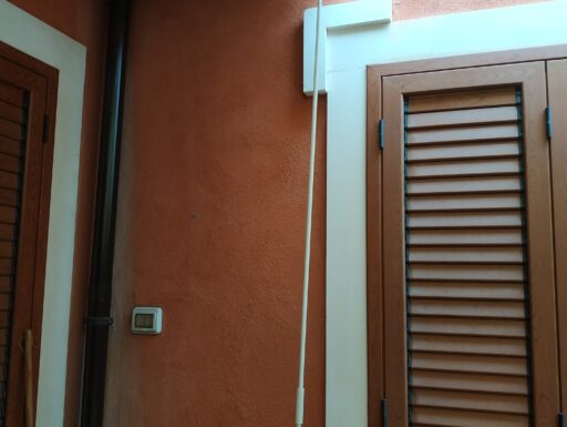 Tenda da sole avvolgibile reclinabile a bracci