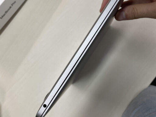 MacBook Pro 13" Display Retina