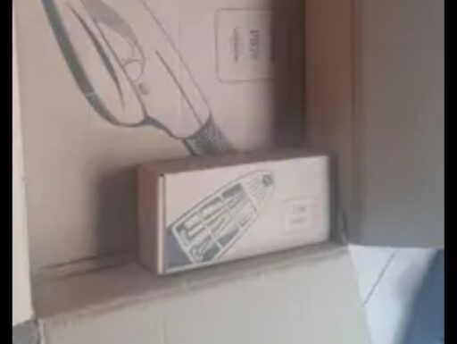 Scopa vk7s inscatolata