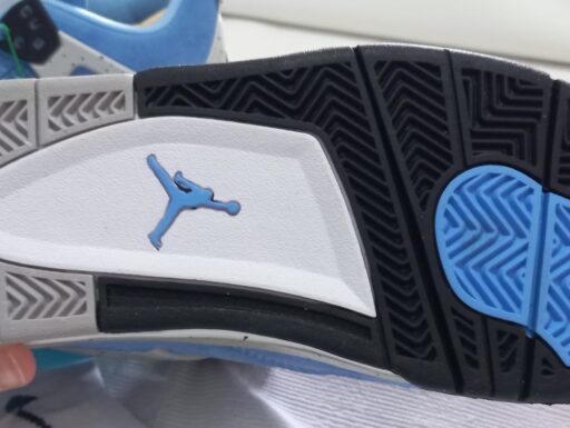 Jordan 4 Retro University Blue TG. 39