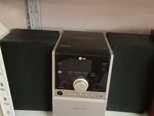 Stereo Lg