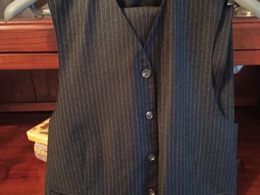 Abito gessato in pura lana mai indossato