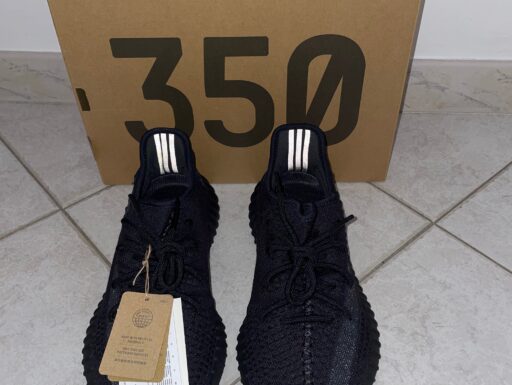 Adidas Yeezy Boost 350 V2 Onyx