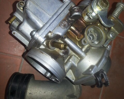 Carburatore e Forcella Yamaha