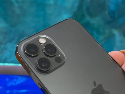 iPhone 12 pro 512GB in eccellenti condizioni. Tutto originale