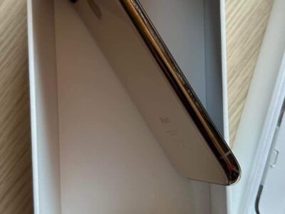 iPhone XS
