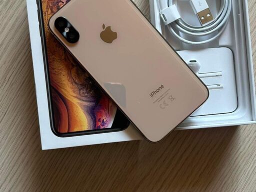 iPhone XS