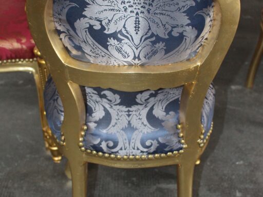 Poltroncina in stile Barocco moderno