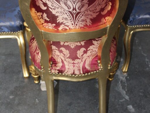 Poltroncina in stile Barocco moderno