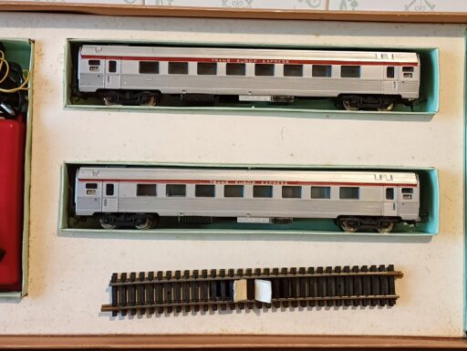 Lima Start set con locomotore elettrico sncf 40101 – HO