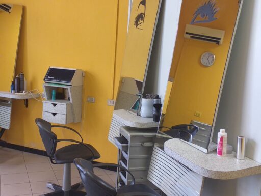 Arredamento per parrucchiere