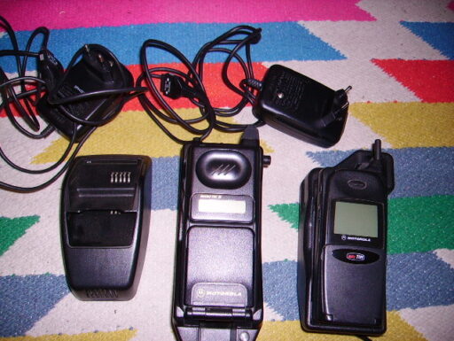 Cellulare Motorola international 8700