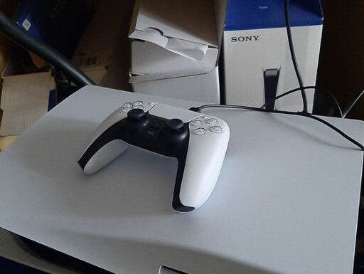 Sony ps5 standard edition usata