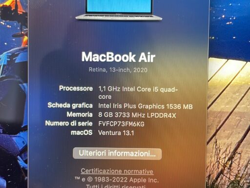 Macbook Air come nuovo con accessori