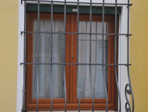 Serramenti in legno vetrocamera