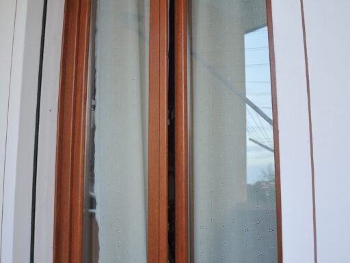 Serramenti in legno vetrocamera