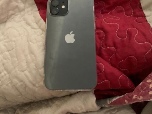 iPhone 12 Black 64gb