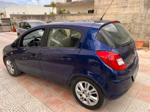 Opel corsa 1.3 Diesel anno 2008
