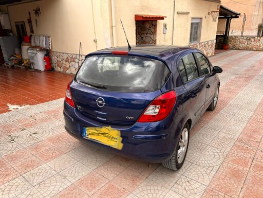 Opel corsa 1.3 Diesel anno 2008