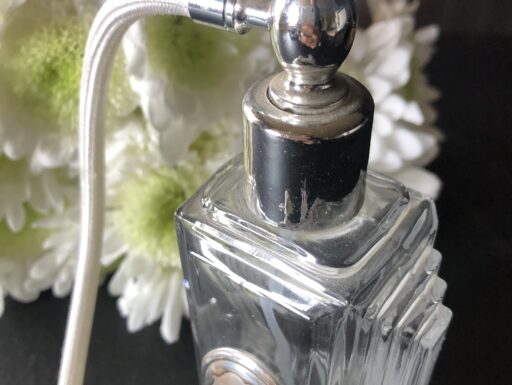 Boccetta Profumo Vintage – con pompetta e placca in argento