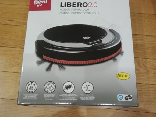 Robot aspirapavimenti