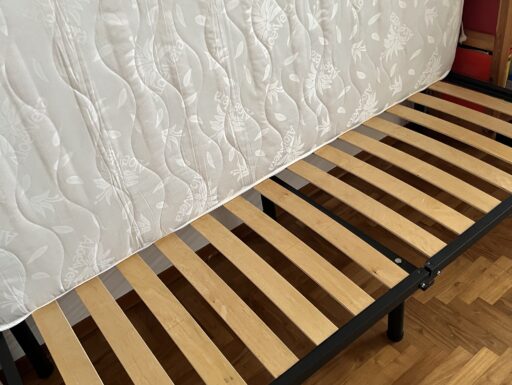 Letto singolo con materasso Memory foam