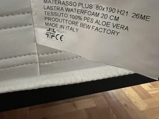 Letto singolo con materasso Memory foam
