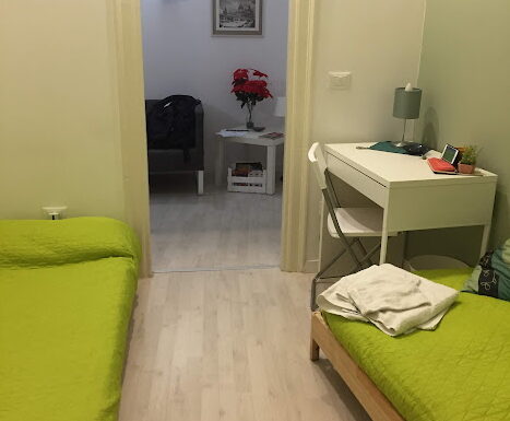 Letto impilabile ikea compreso di materassi