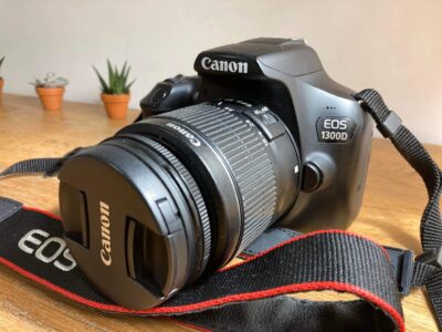 Canon 1300D + obiettivo 18-55mm F 3.5-5.6III
