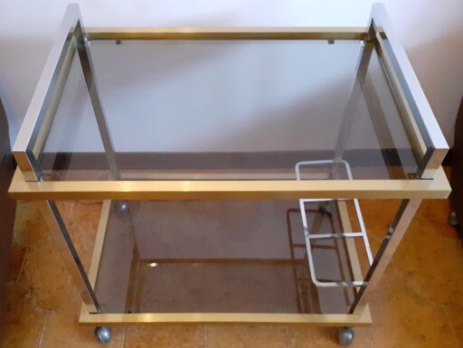 Carrello salotto con ruotine mobili