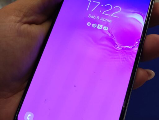 Samsung S10e