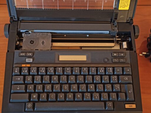 Macchina da scrivere Canon anni ’80