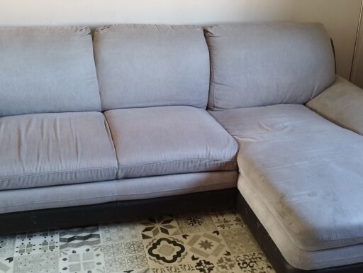 Divano 3 posti con penisola comodissimo