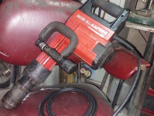 Martello demolitore hilti Te 805