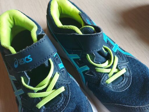 Scarpa Asics tg 34 blu