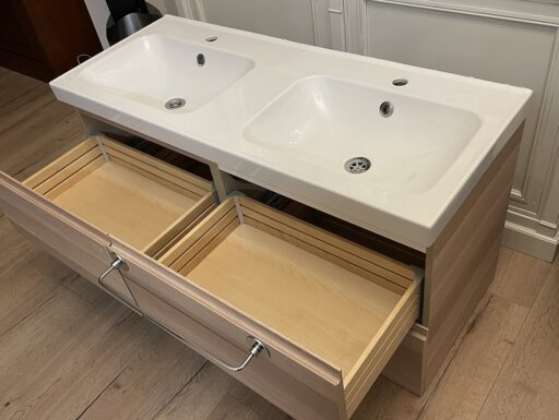 Lavandino bagno doppio con mobiletto