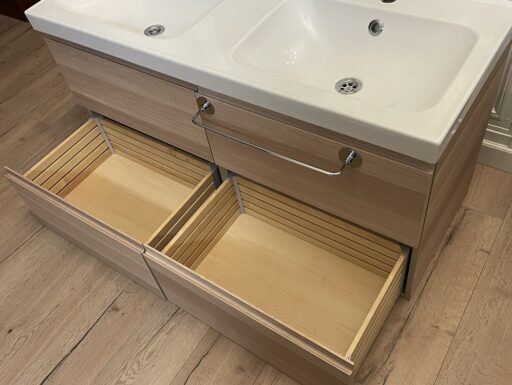 Lavandino bagno doppio con mobiletto