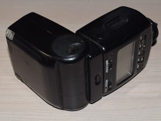 Macchina fotografica Nikon D90 come nuova completa di accessori