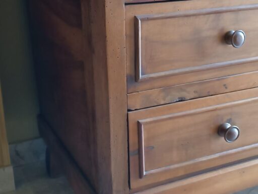 Armadio legno noce