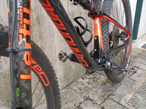 Scalpel SI carbon