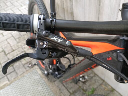 Scalpel SI carbon