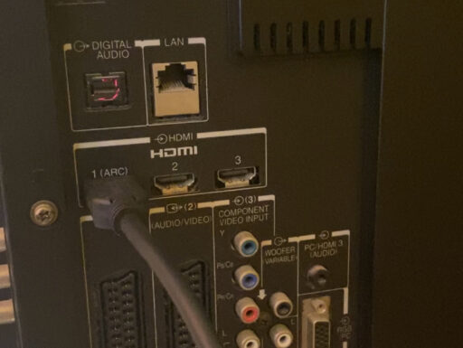 Tv full HD 47 pollici marca Toshiba